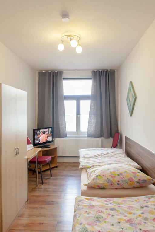 Pension Klingenstr. 23 Hotel Leipzig Room photo