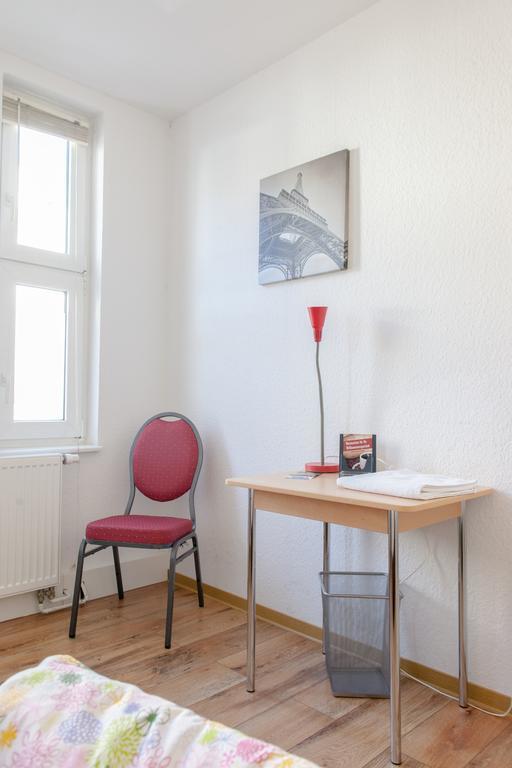 Pension Klingenstr. 23 Hotel Leipzig Room photo