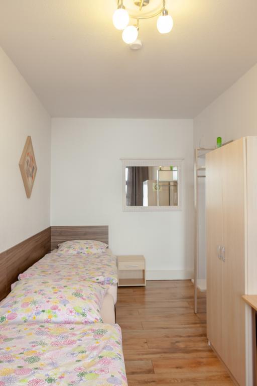 Pension Klingenstr. 23 Hotel Leipzig Room photo