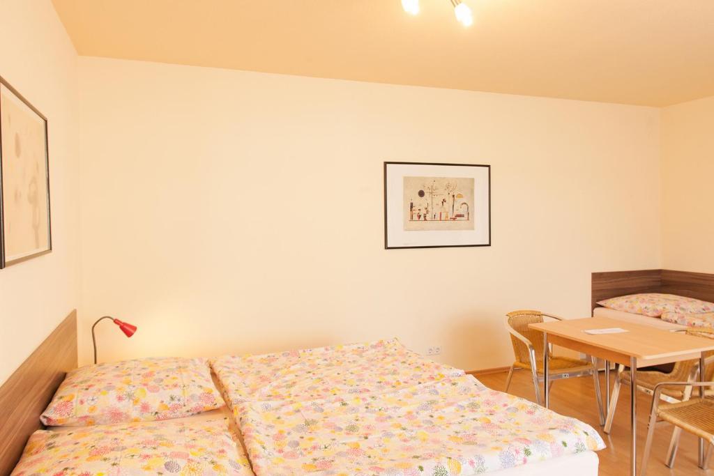 Pension Klingenstr. 23 Hotel Leipzig Room photo