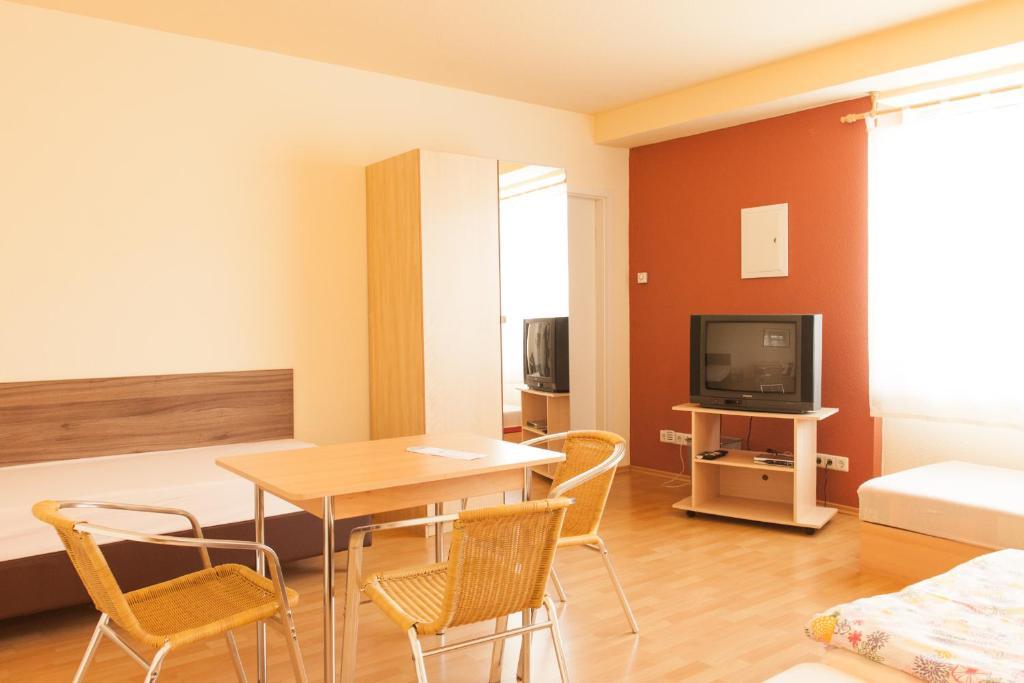 Pension Klingenstr. 23 Hotel Leipzig Room photo